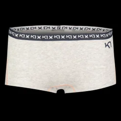 Gina Hipster, Hipster, Dame