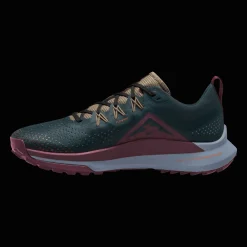 Pegasus Trail 4, Terrenglopesko, Herre