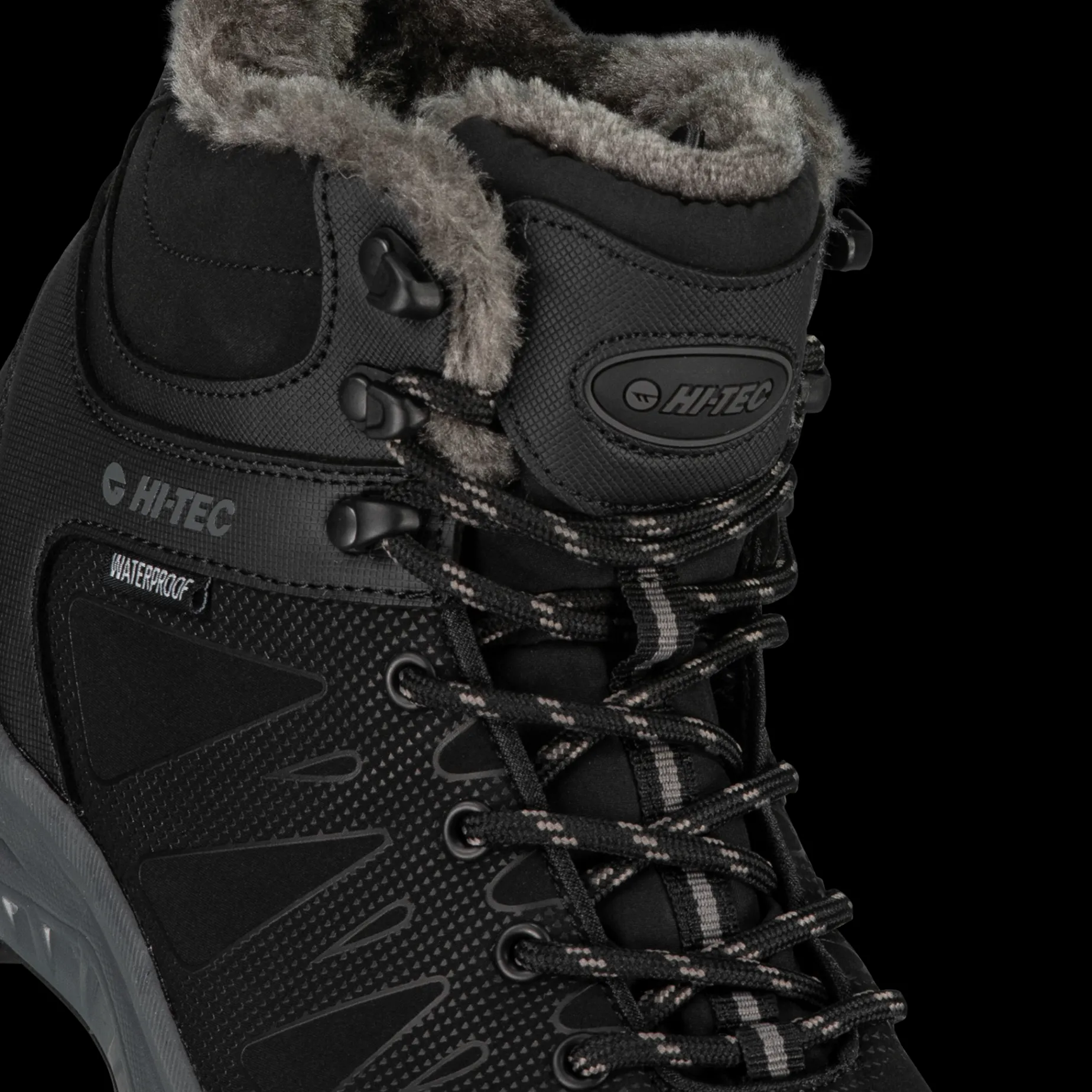 Raven Spike, Piggsko, Herre