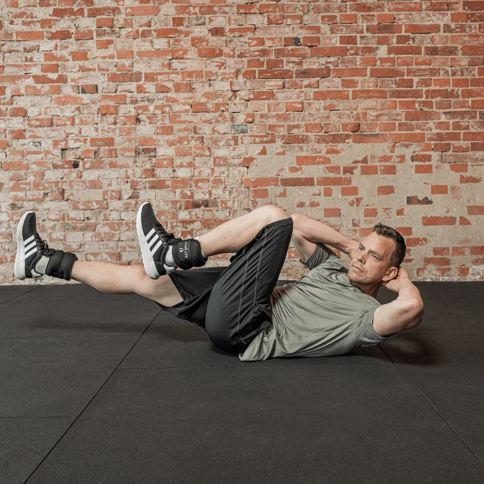 Titan Life - Wrist & Ankle Weight 1 Kg, Handledds- Og Ankelvekter