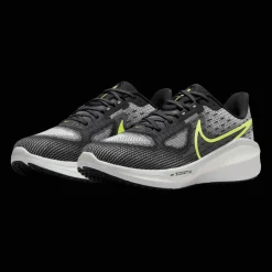 Vomero 17, Lopesko, Herre